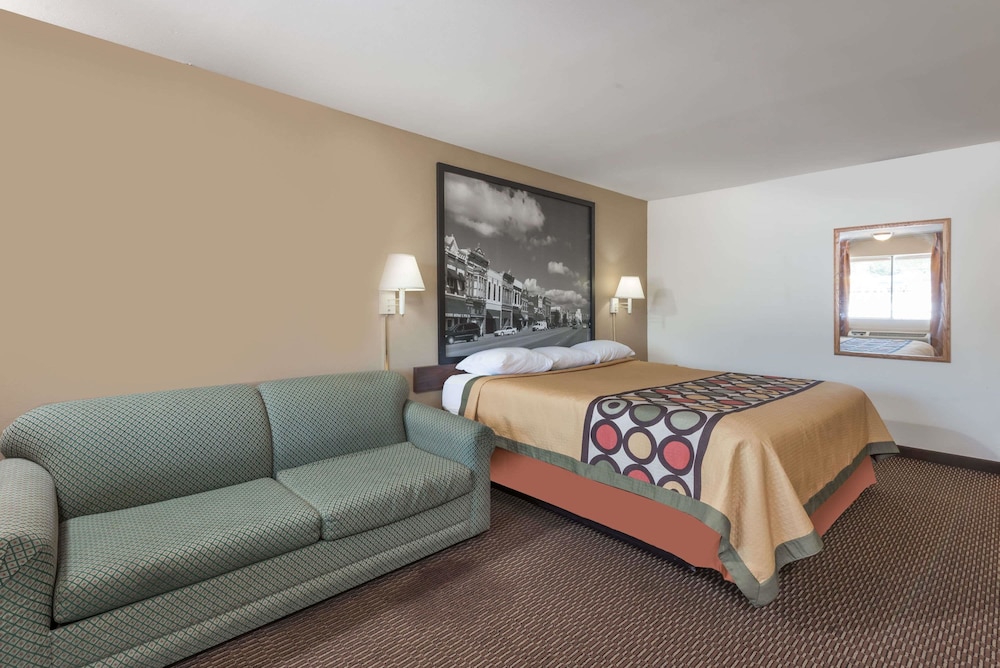 Red Lion Inn & Suites Junction City 19/29