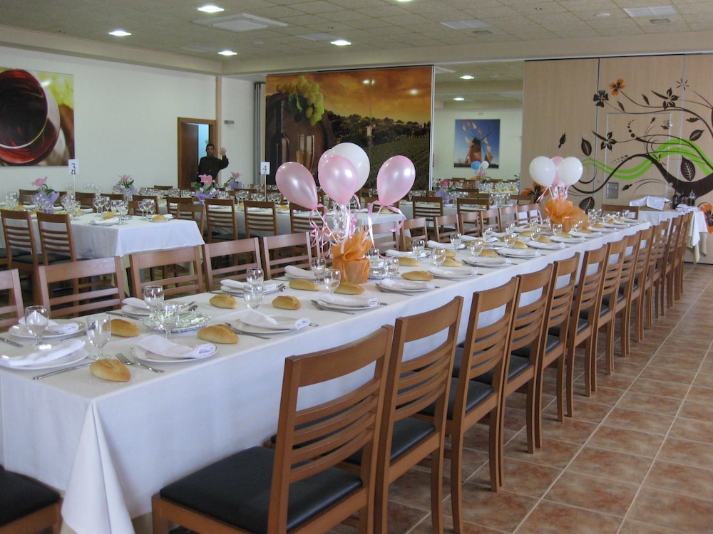 Hotel Restaurante Campomar 25/42