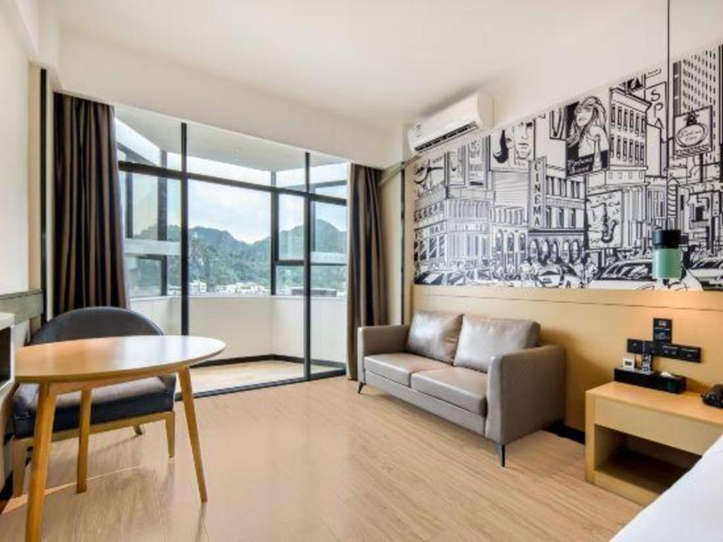 City Comfort Inn (Liuzhou YinTai Avenue Ma'anshan) 43/53