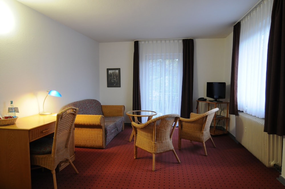 City Hotel 15/26