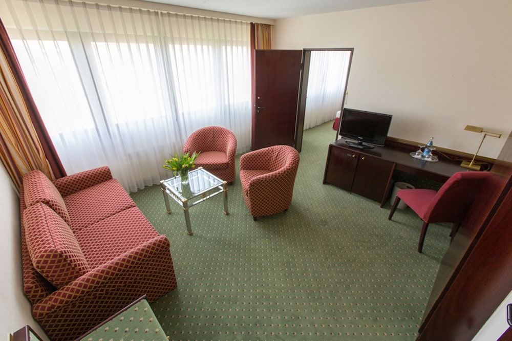 City Hotel Siegen 46/73