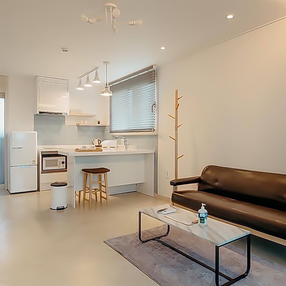 Bookchon Place Jeju 38/60
