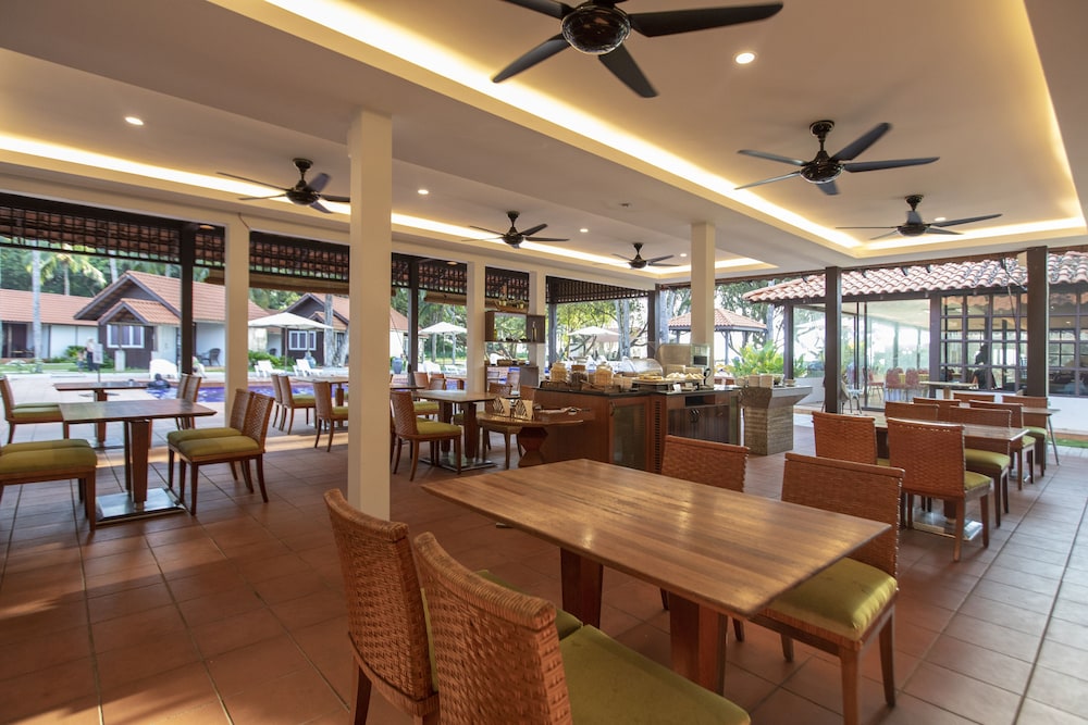 Adena Beach Resort 54/74