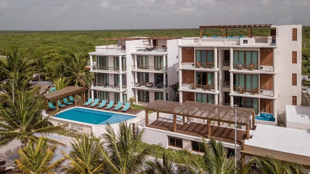 Aqua Star Boutique Hotel and Condos By Koox Luxury Collection 2/80