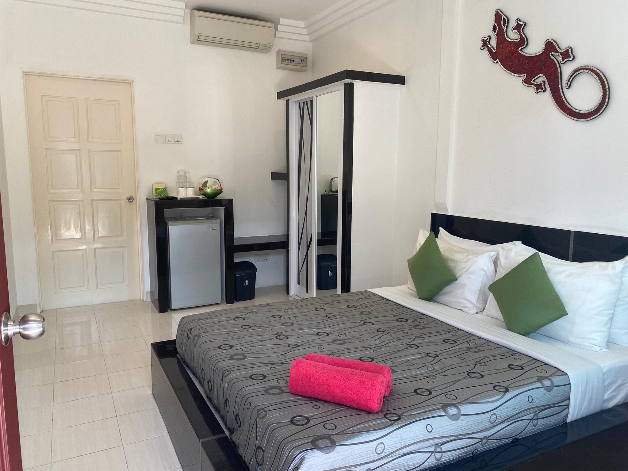 Budget, Double Bed