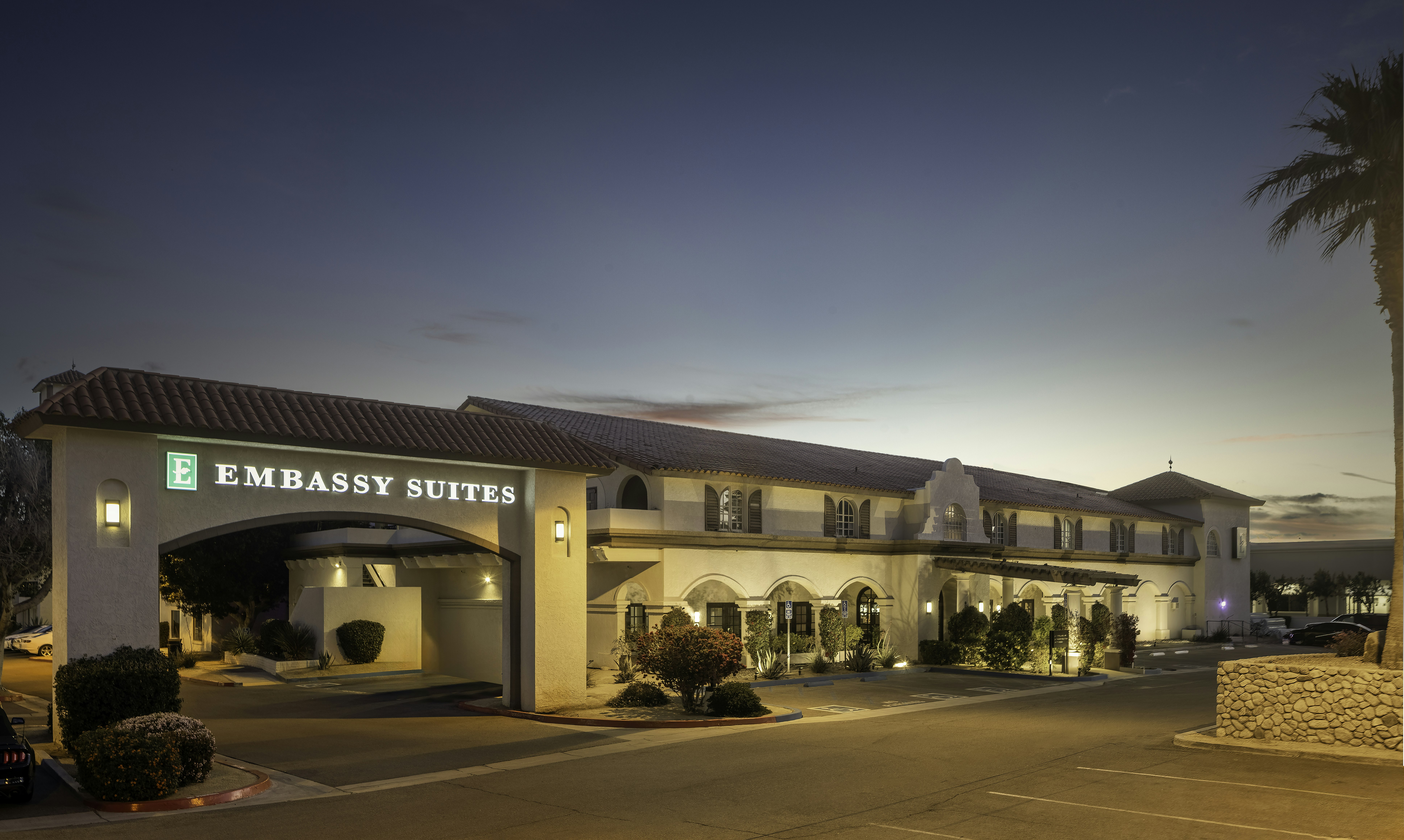 Embassy Suites Hotel Palm Desert 2/34