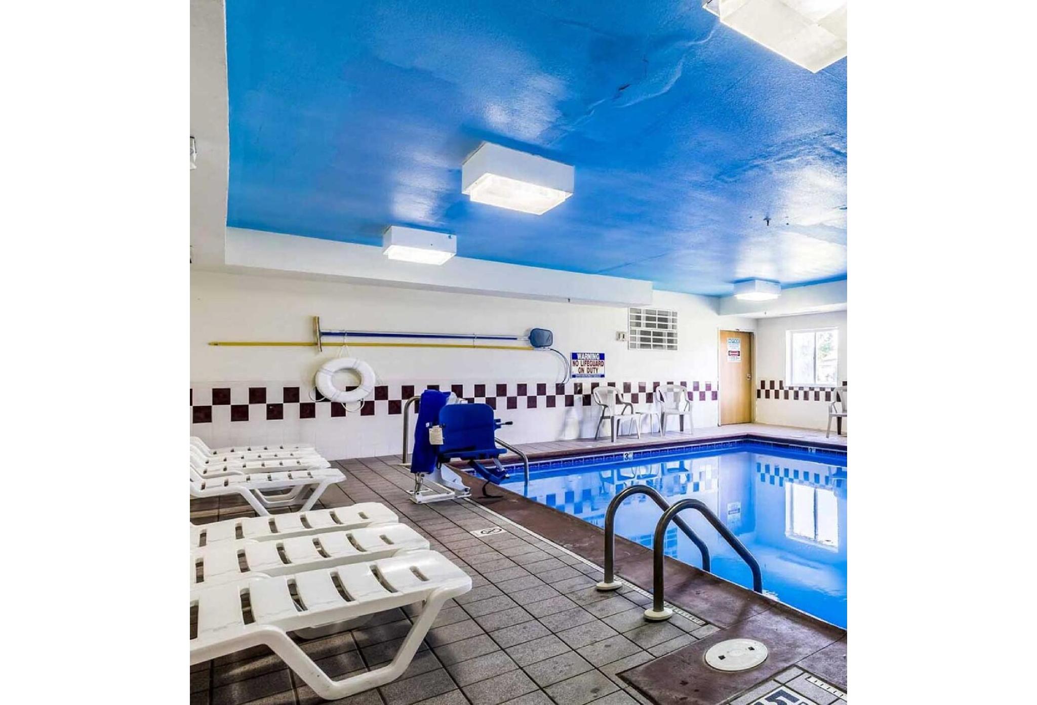 Studio6 Indianapolis, IN – Southport 26/30