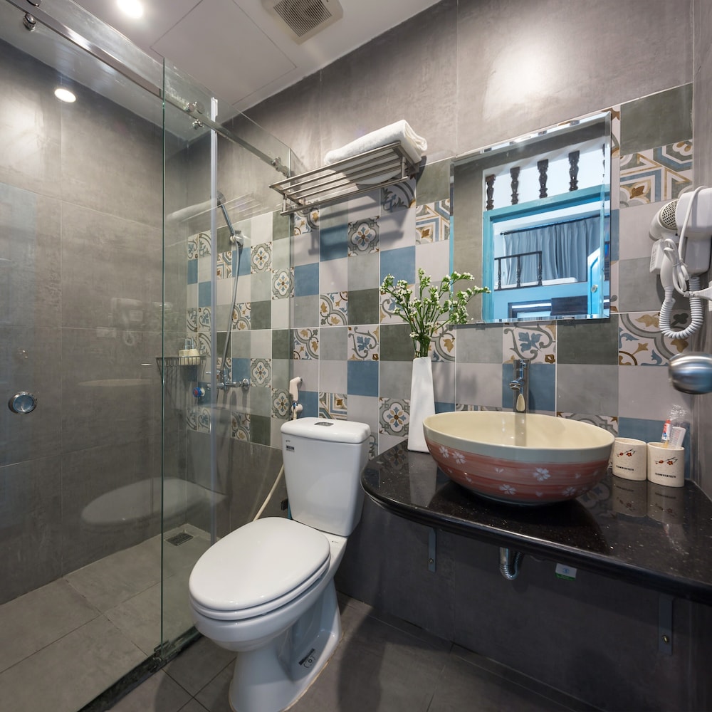 Centraltique Downtown Living 46/47