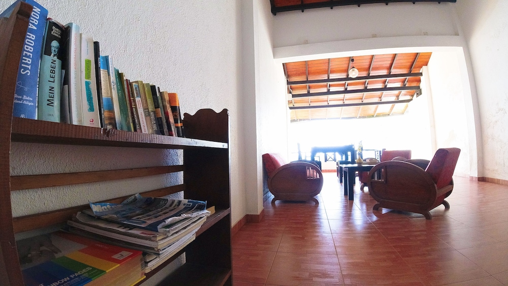Dalawella Beach Resort 31/51