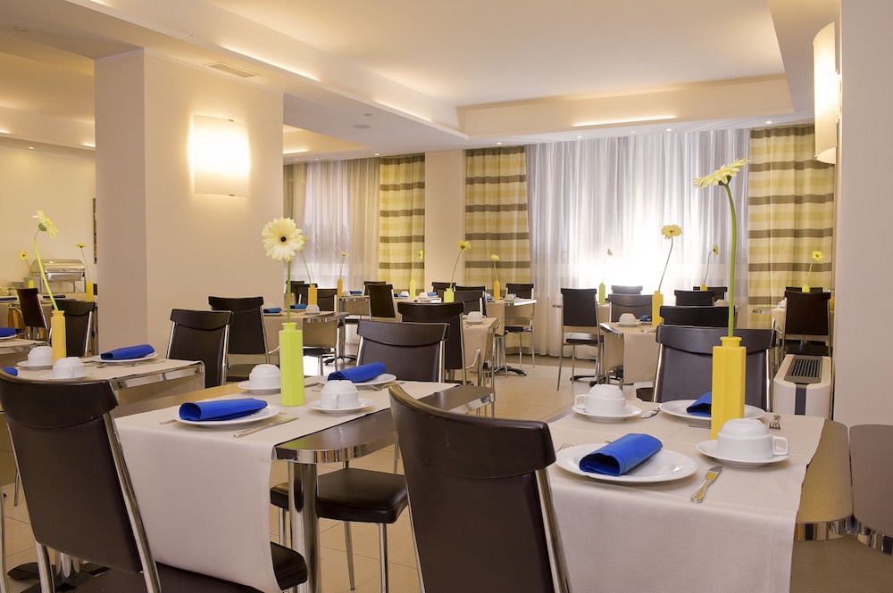 Cardinal Hotel St Peter 35/54