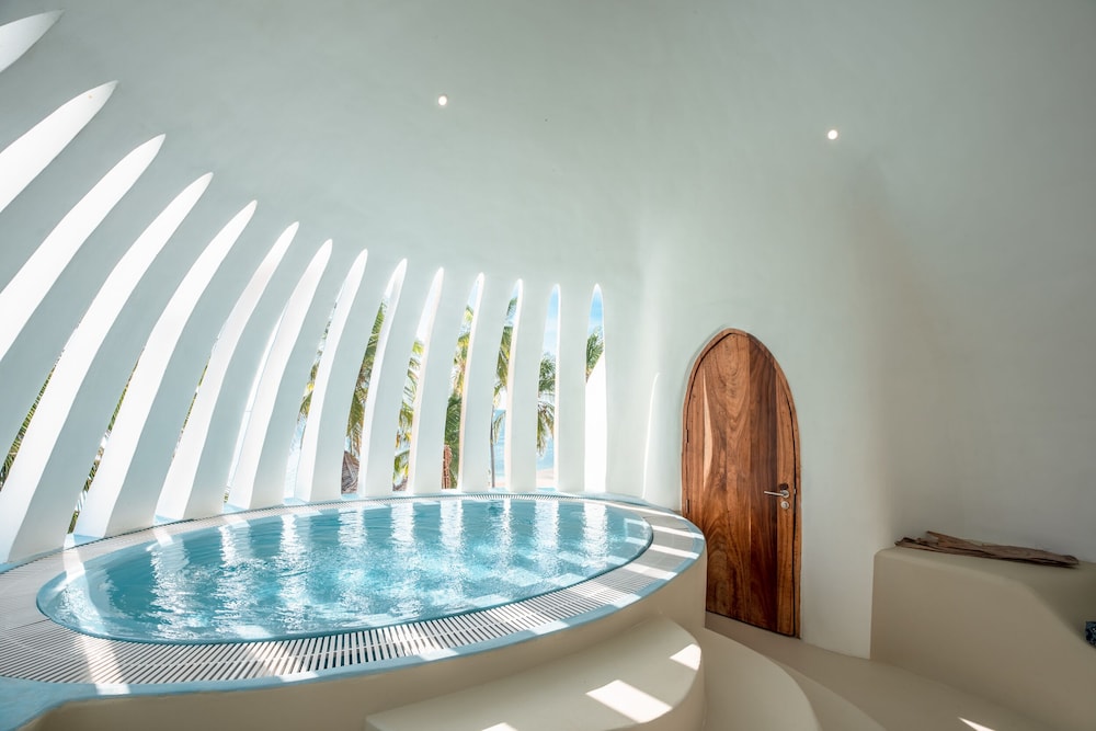 Xanadu Luxury Villas 20/50