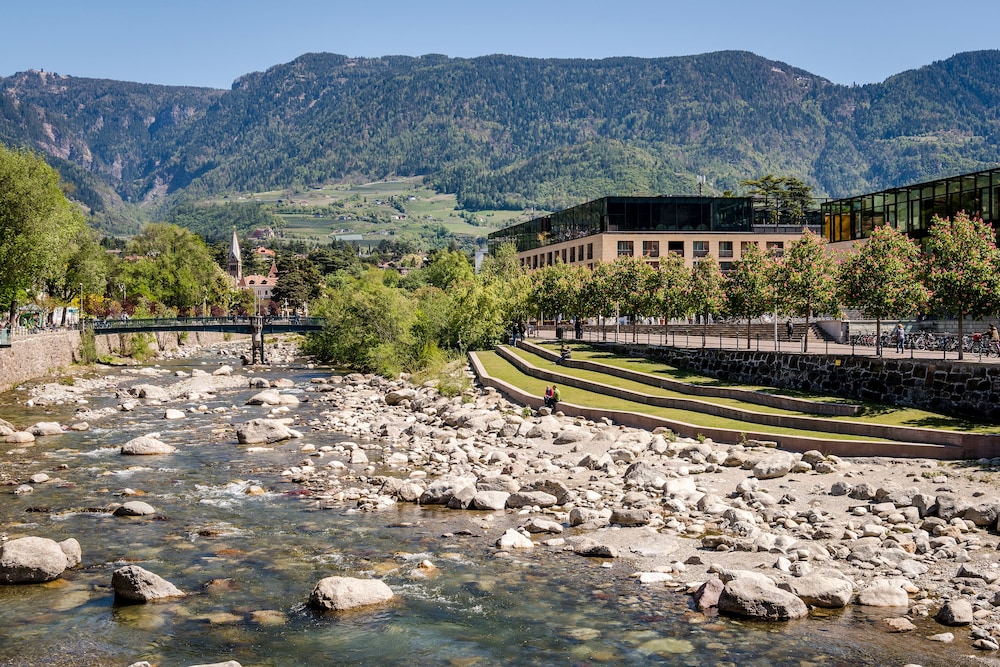 Hotel Terme Merano 71/74