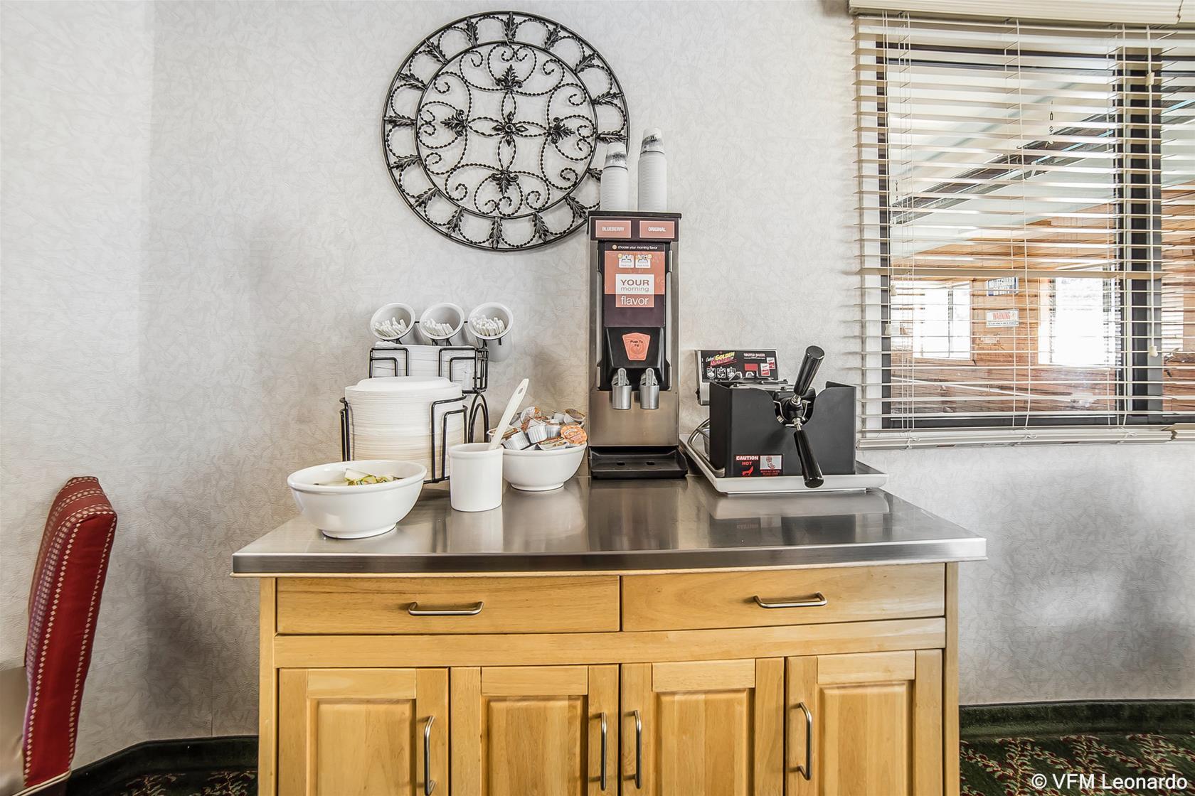 Yellowstone River Inn and Suites 8/47