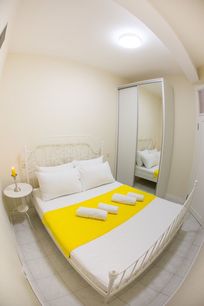 1 BEDROOM, ZEN, COMFORT, APARTMENT
