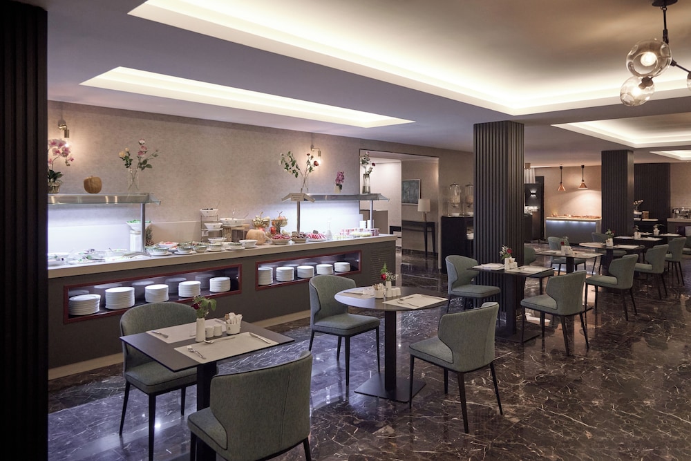 Ralf Hotel 20/28