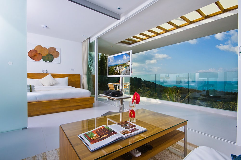 Code Samui Hotel 10/50