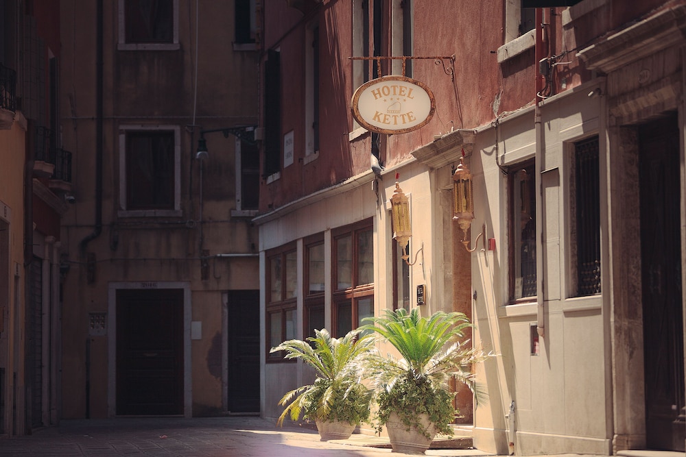 Kette Hotel photo4