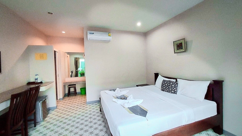 Baan Loksouylokchay 13/50