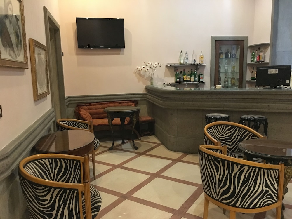 Grand Hotel Olympic 32/41