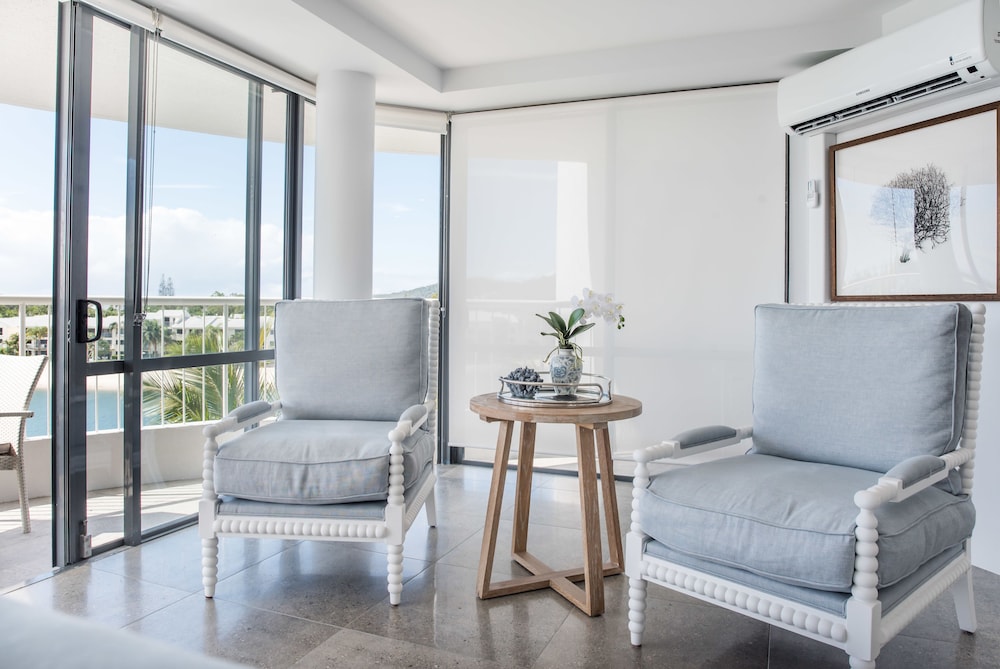 Noosa Pacific Riverfront Resort 32/50