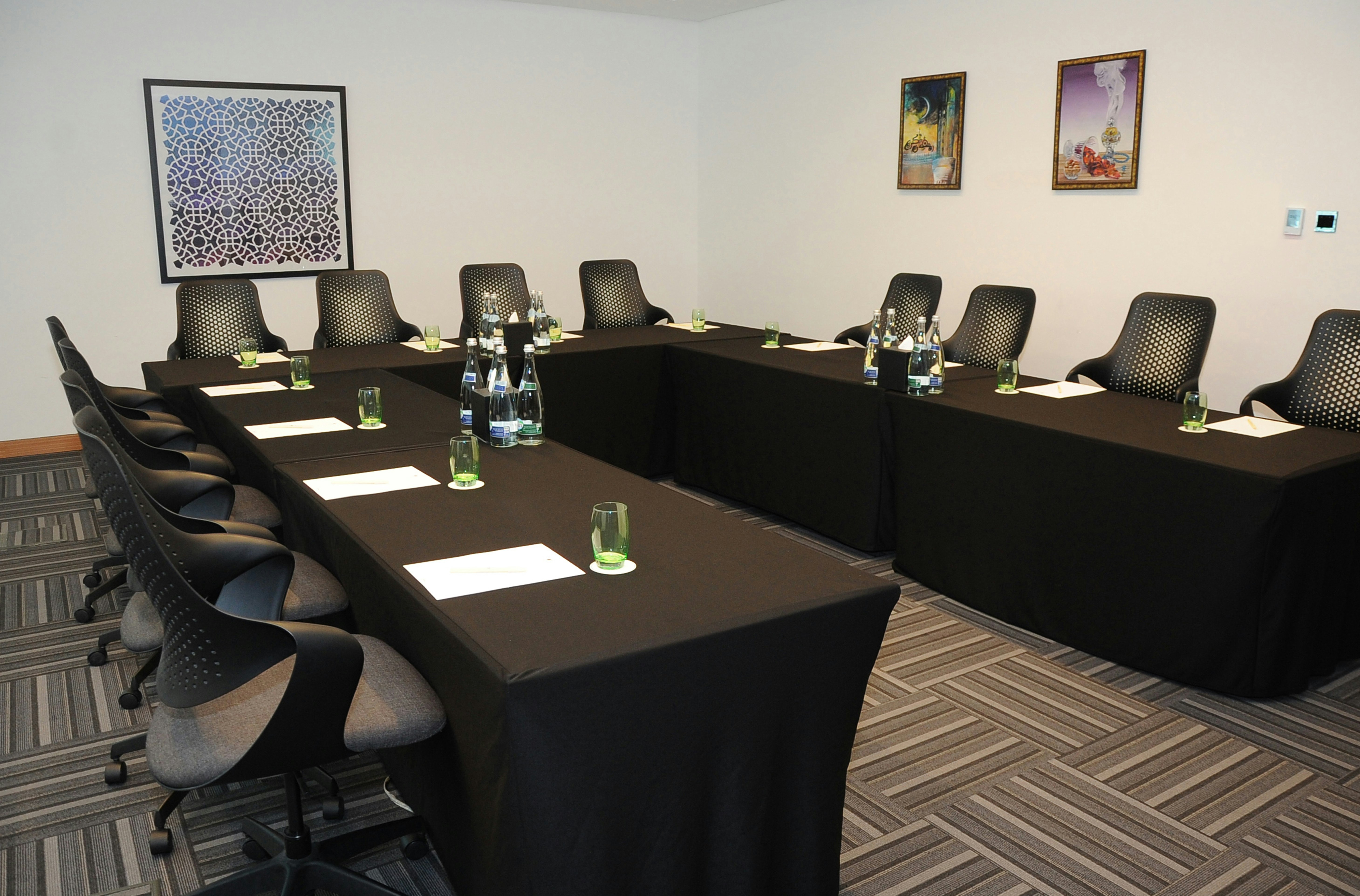 Doubletree by Hilton Dubai Business Bay 54/65