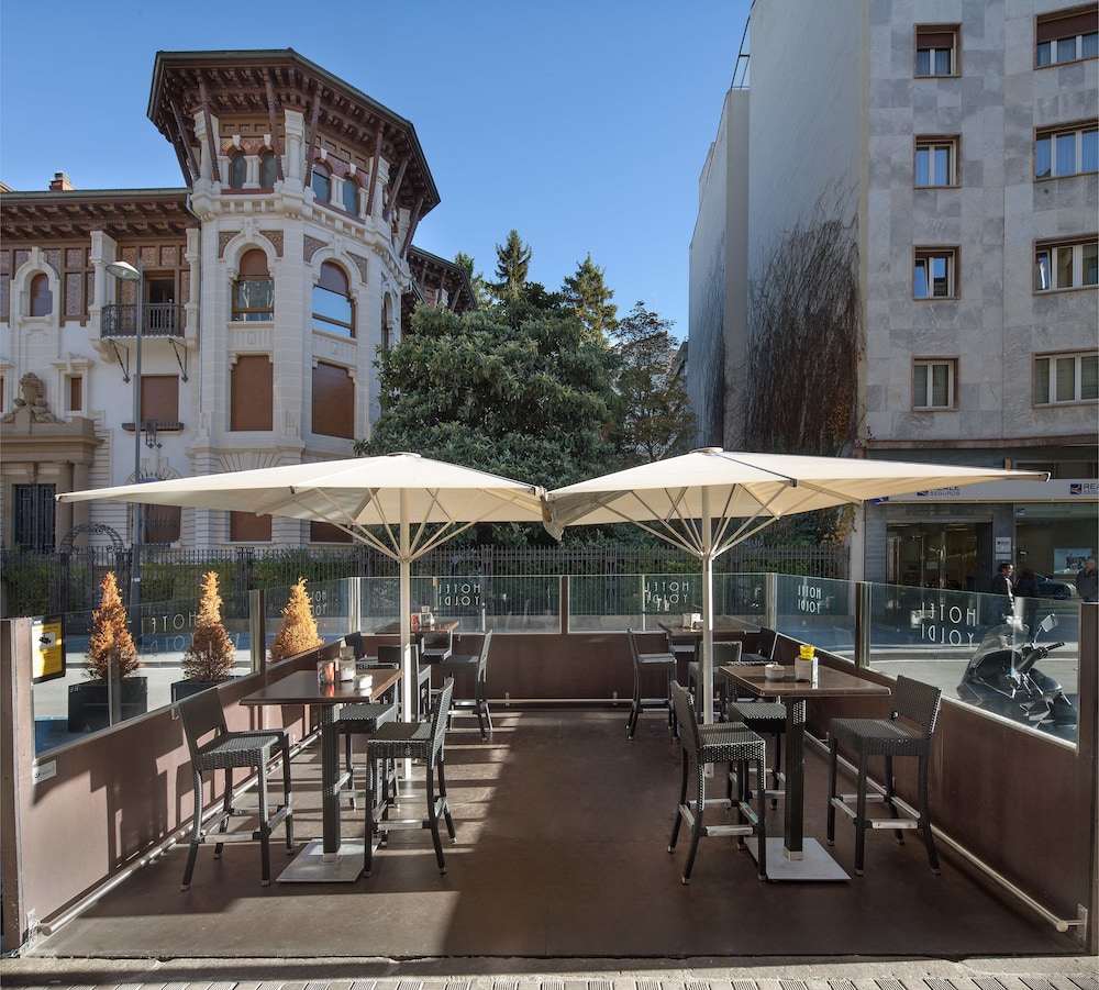 Yoldi Hotel 4/45