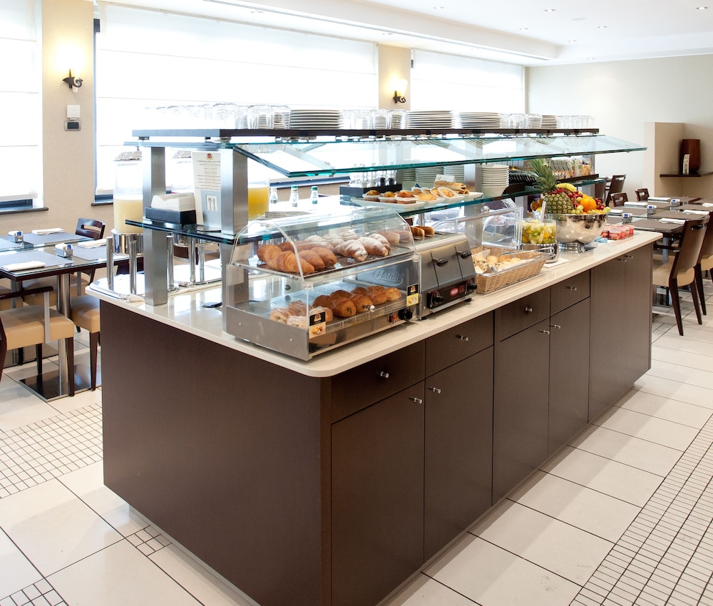 restaurant-cafeteria