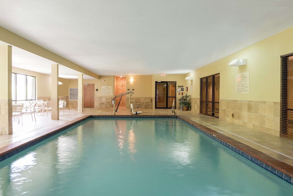 Hampton Inn & Suites Mansfield-South @ I-71 2/40