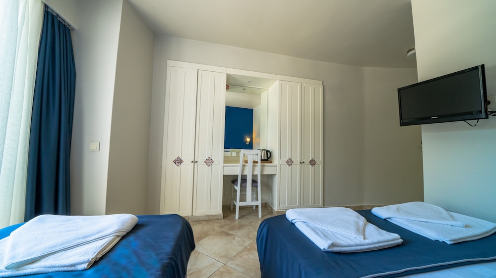 Verde Hotel Adult Only +16 14/24