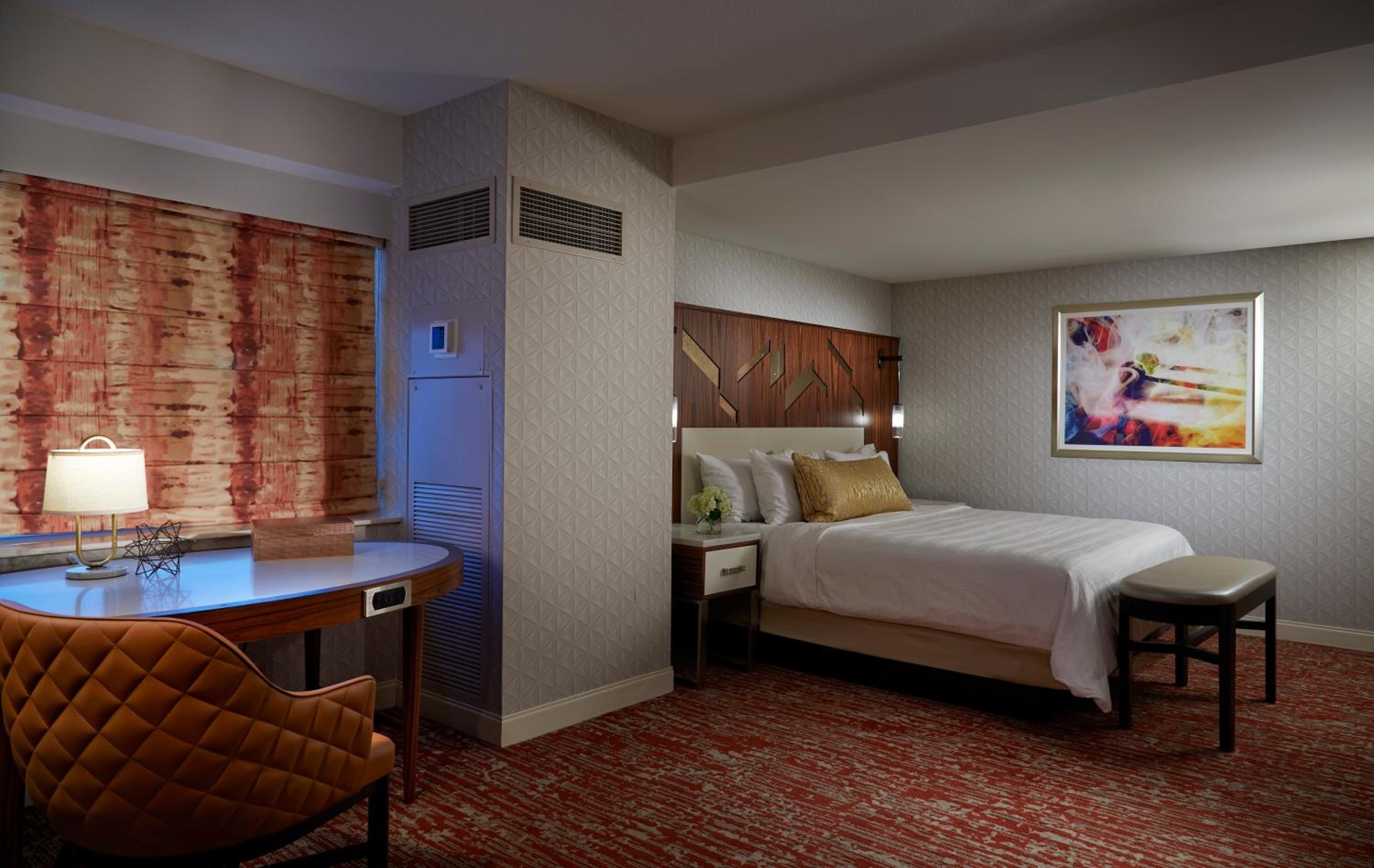 Apollo, Suite, South Tower