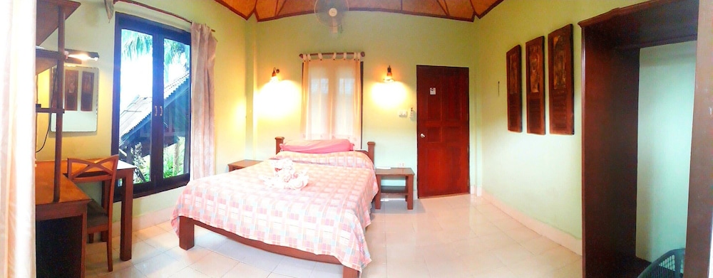 Shanti Lodge Phuket 24/58