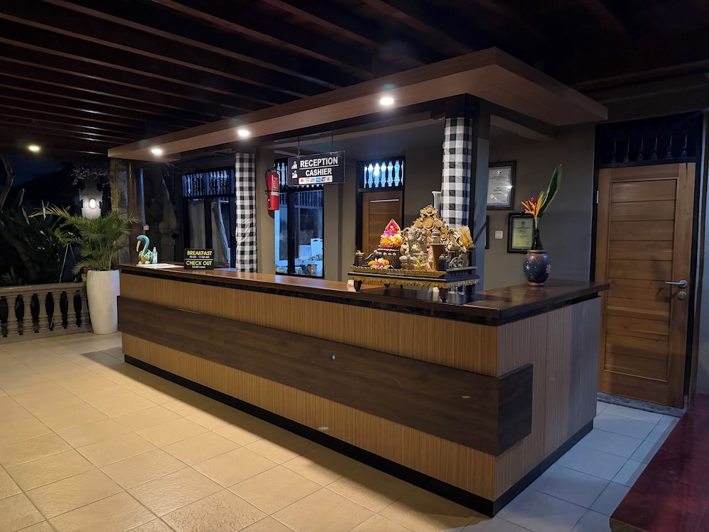 Puri Bali Lovina 6/50