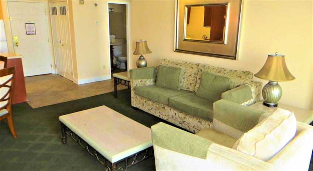 Jockey Resort Suites Center Strip 49/73