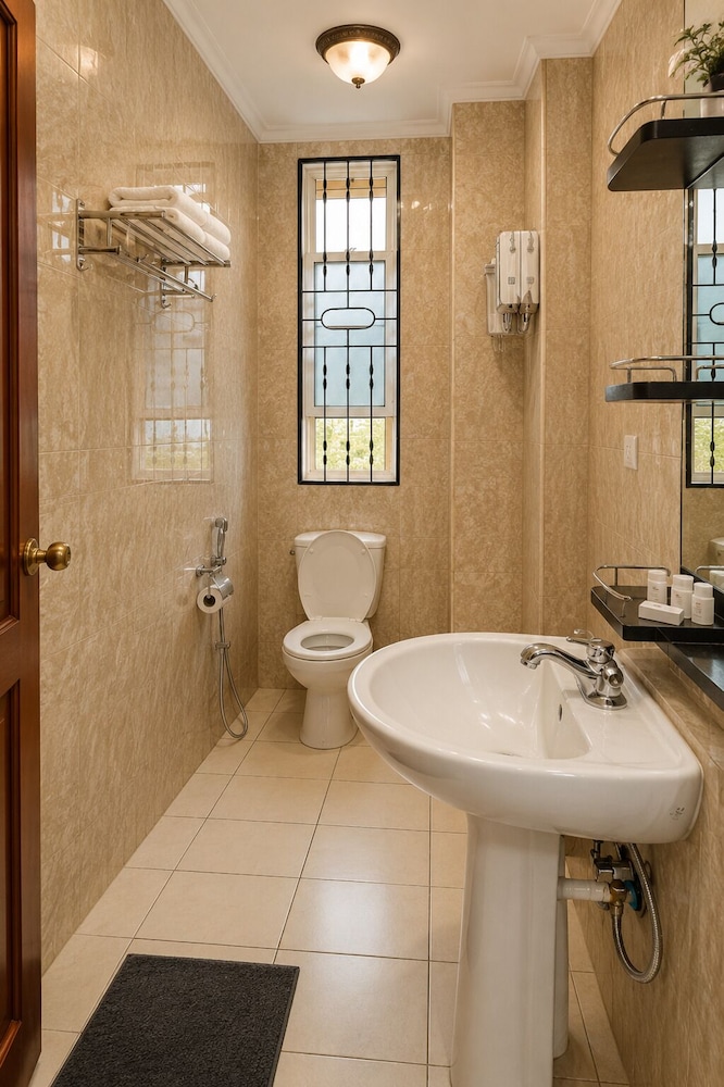Shamool Inn Hotel 50/50