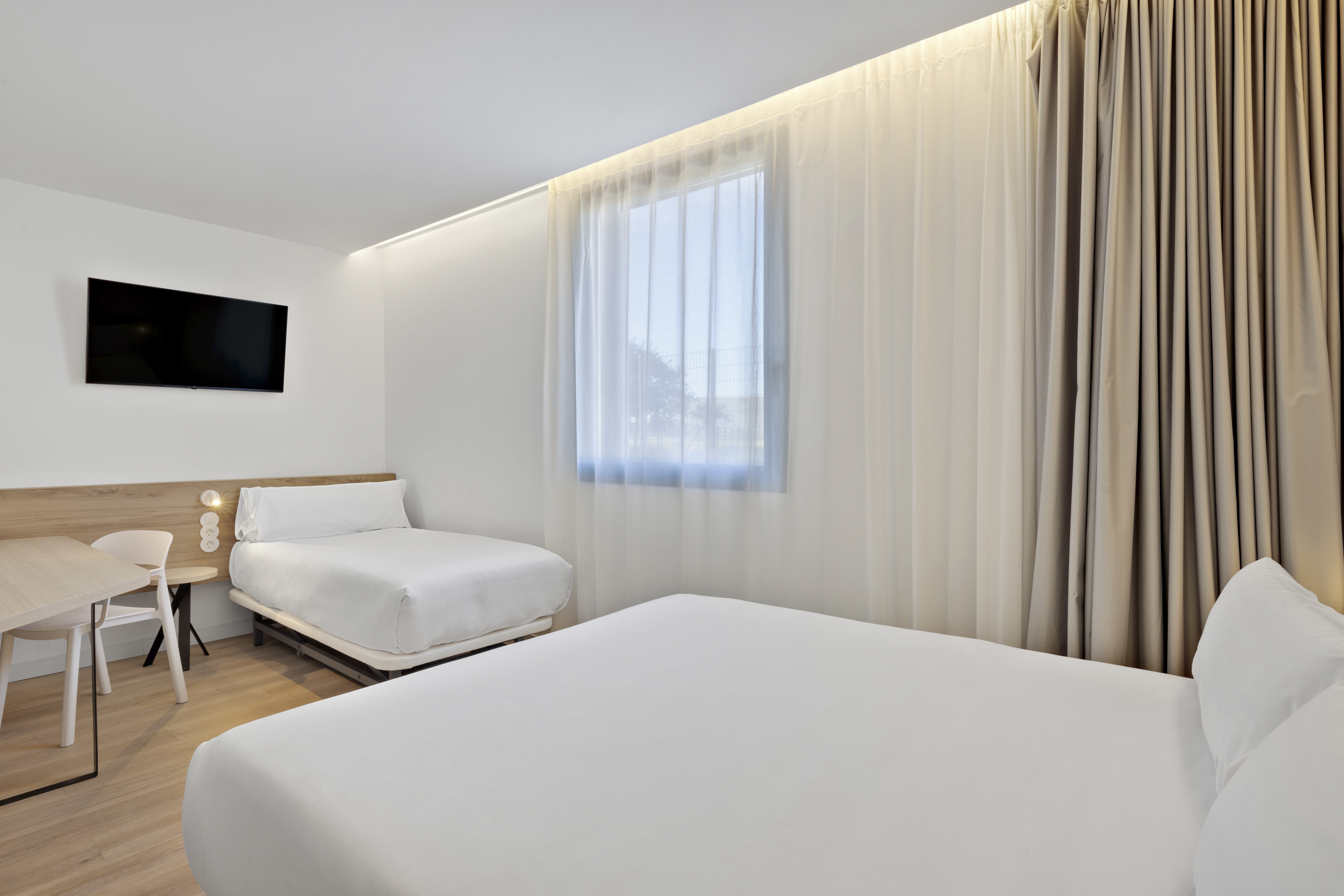 Family Room for 3 Adults