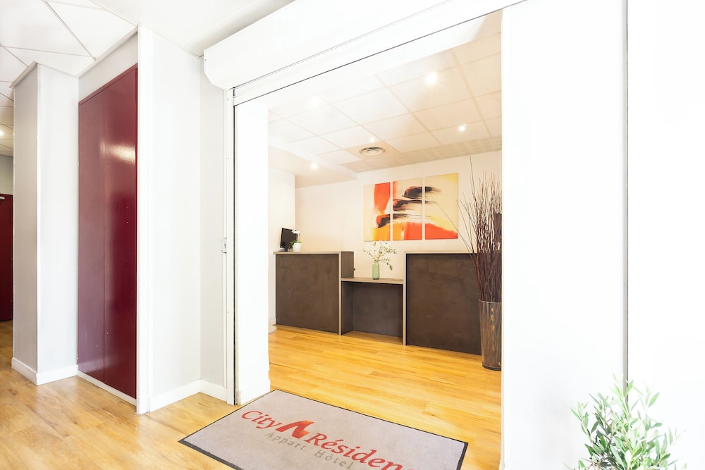 CITY RESIDENCE CHELLES 4/32