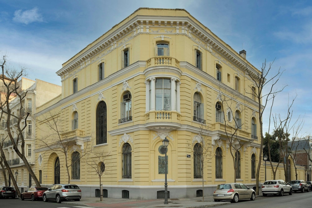 Santo Mauro, a Luxury Collection Hotel, Madrid 74/81