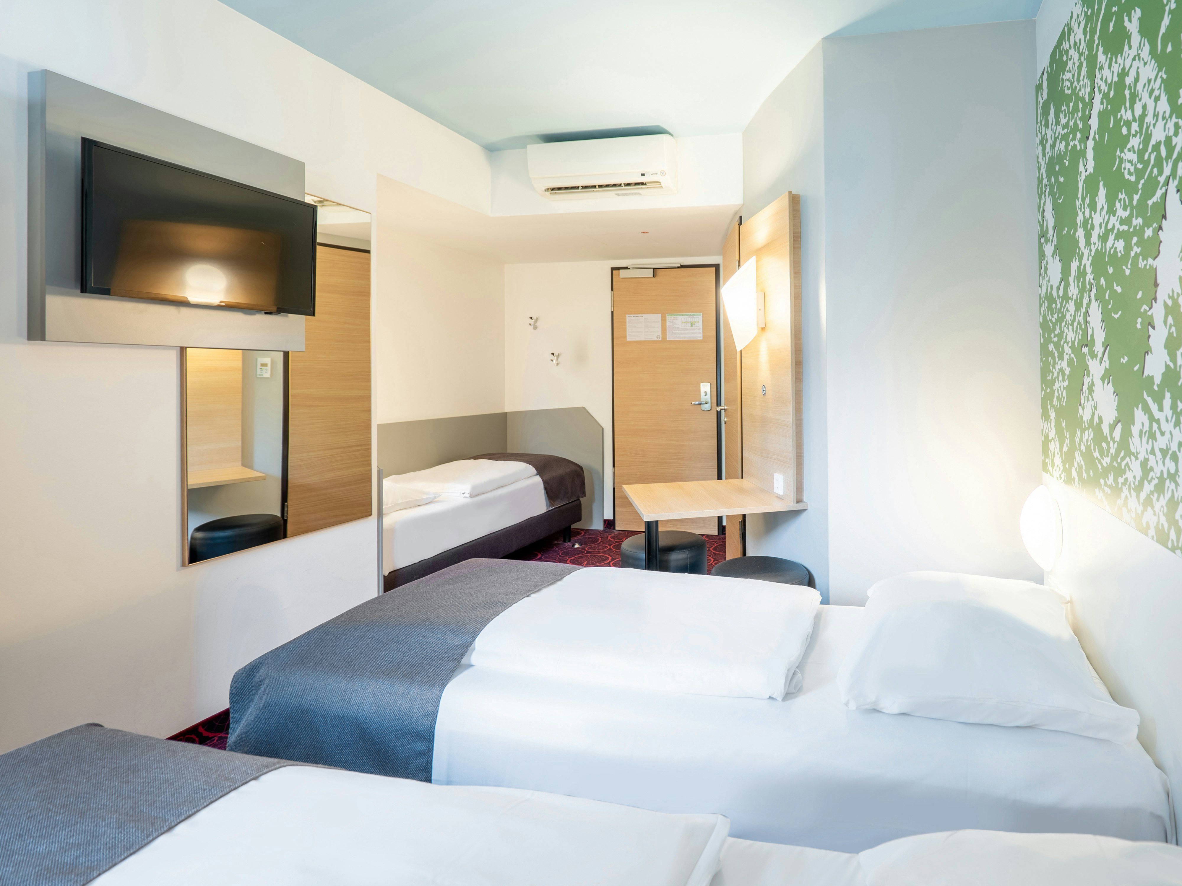 B&B Hotel Offenburg 18/30