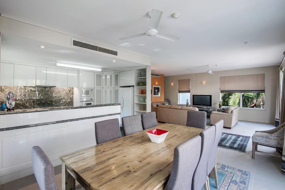 The Emerald Noosa 50/78