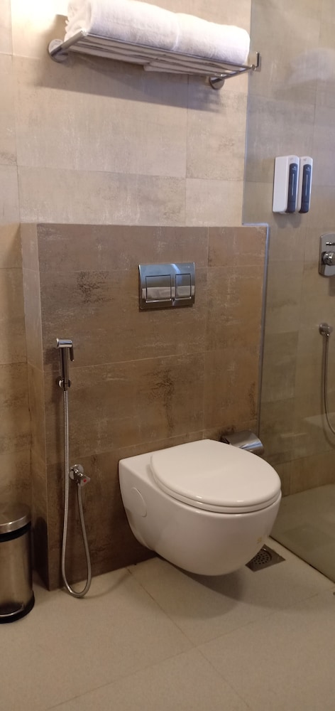 Cosmique Clarks Inn Suites Goa 45/48