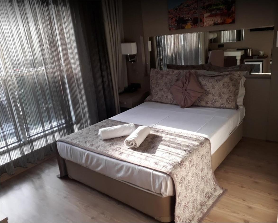 Hotel Iz 8/47