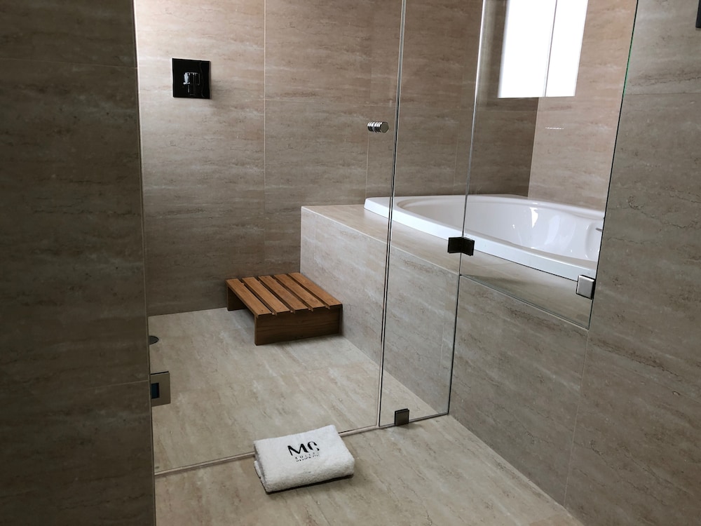 Mc Suites Reforma 10/18