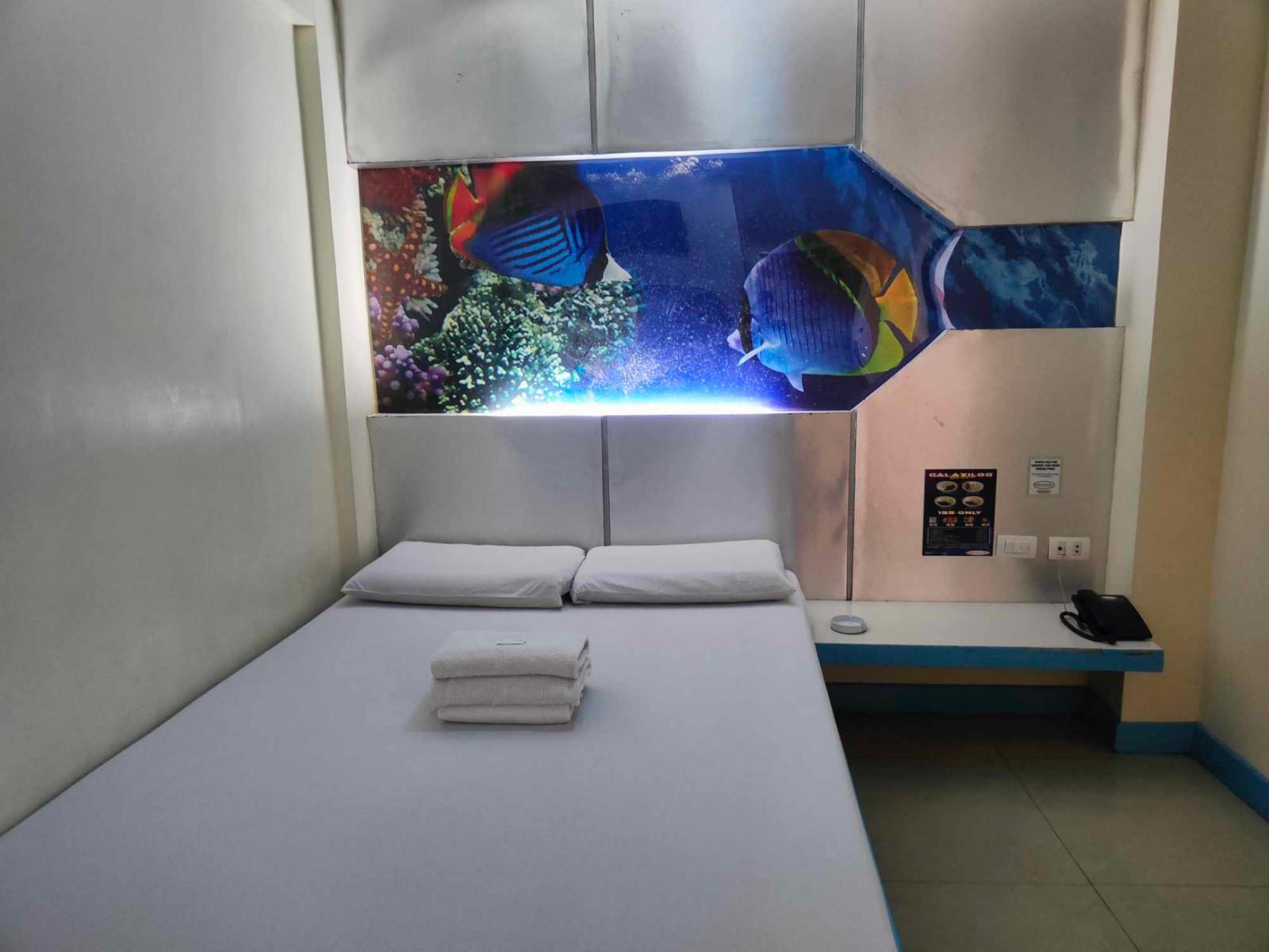 Deluxe, Double Bed, No Window