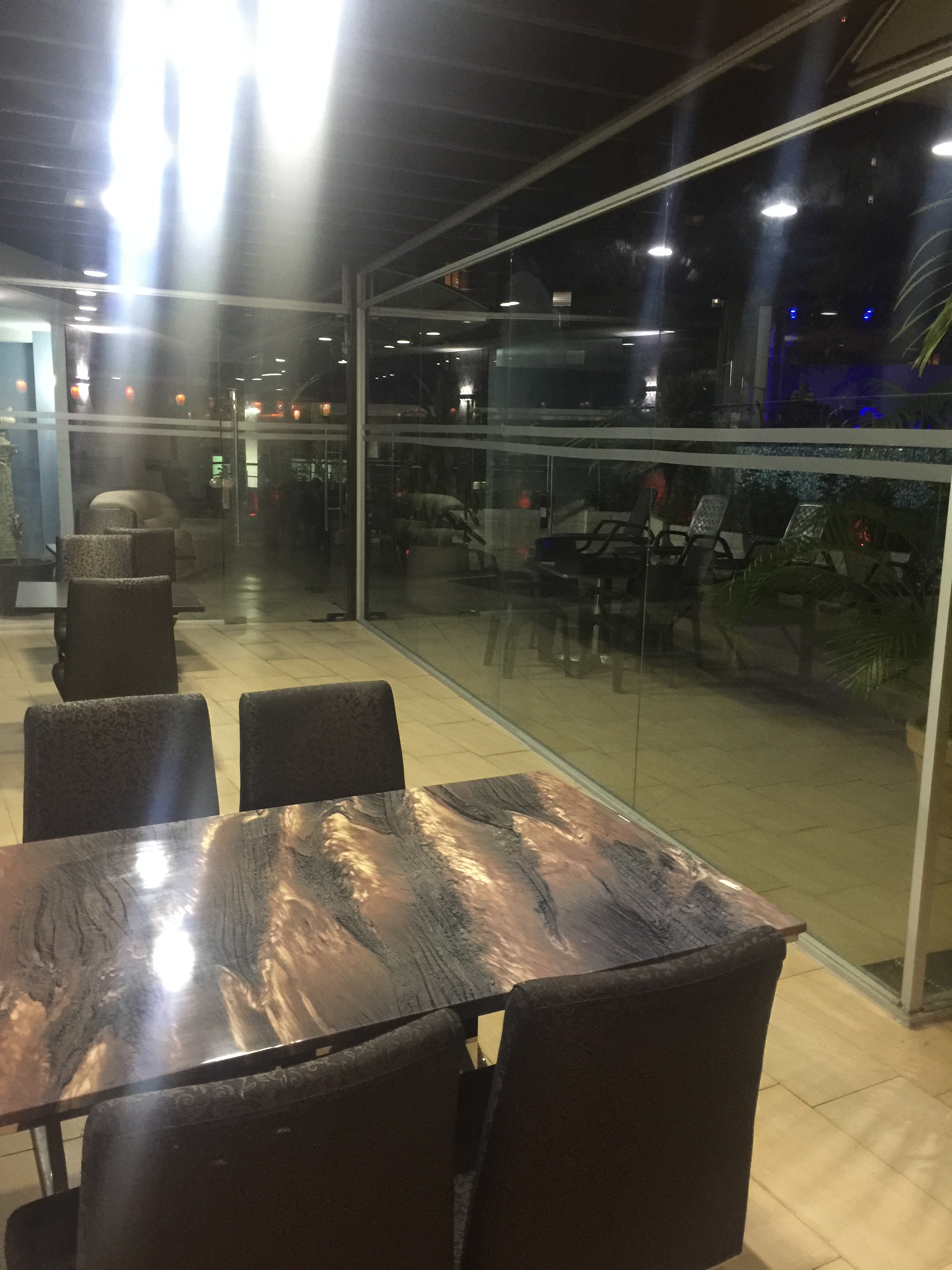 Grand International Hotel 37/45