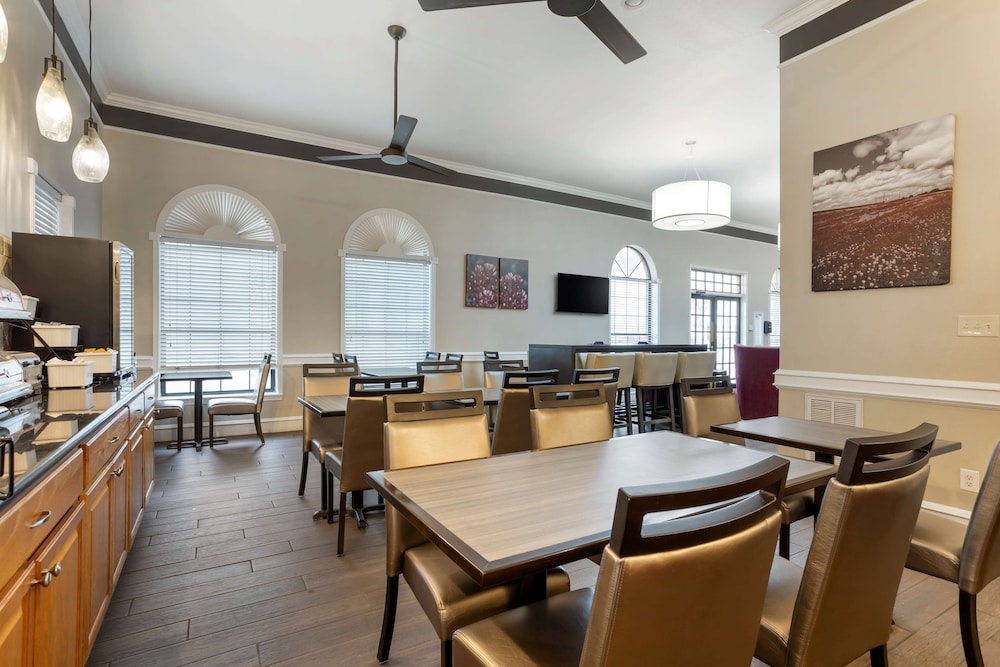 Best Western Inn Of Brenham 31/33
