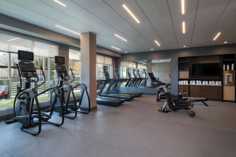 Fairfield By Marriott Inn & Suites Albuquerque Uptown 8/25