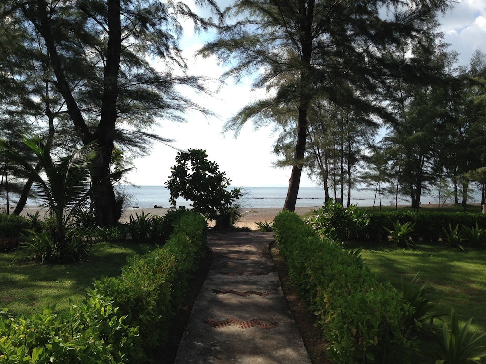 Good Days Lanta Chalet Resort 48/62