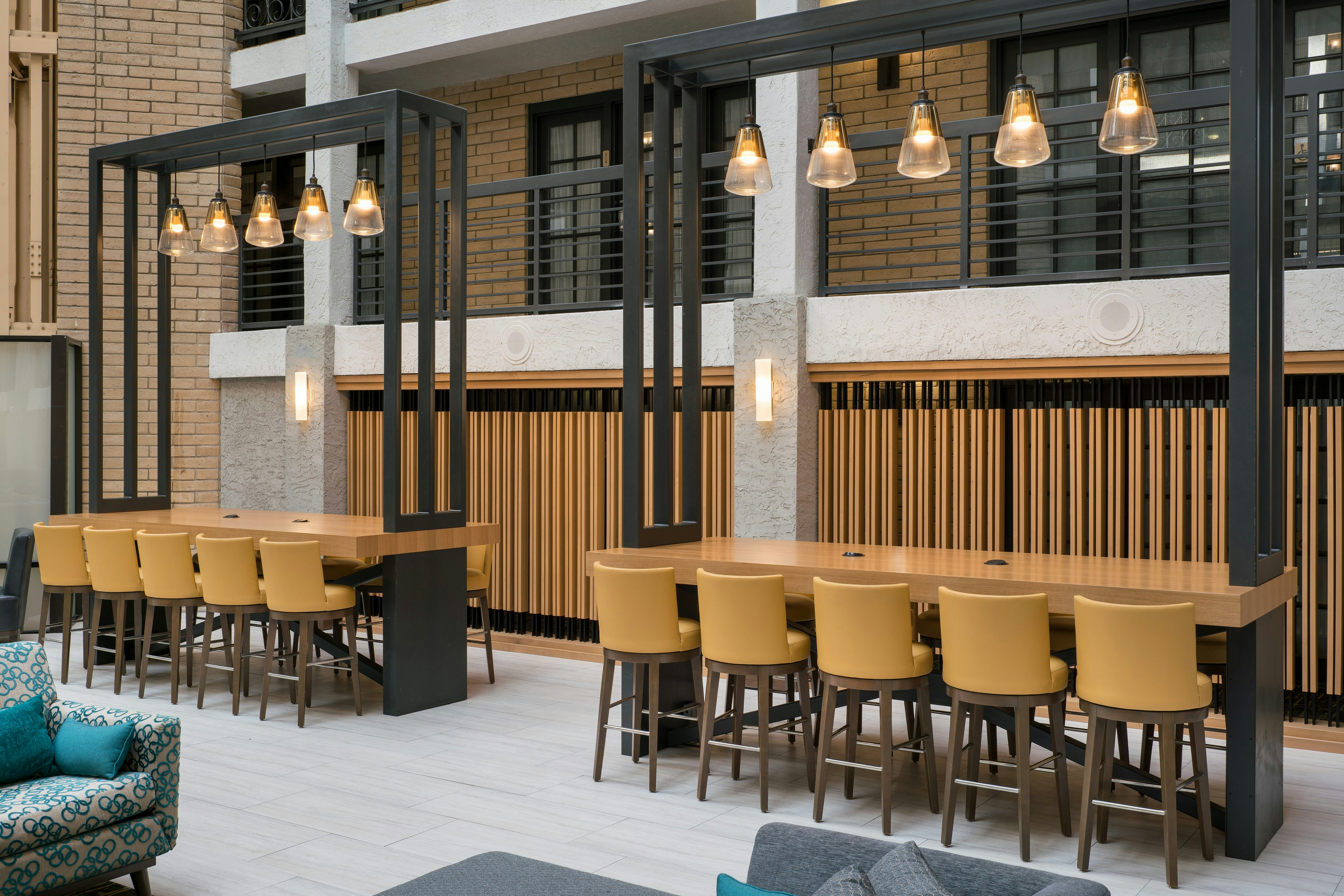 Embassy Suites Austin Central 45/67