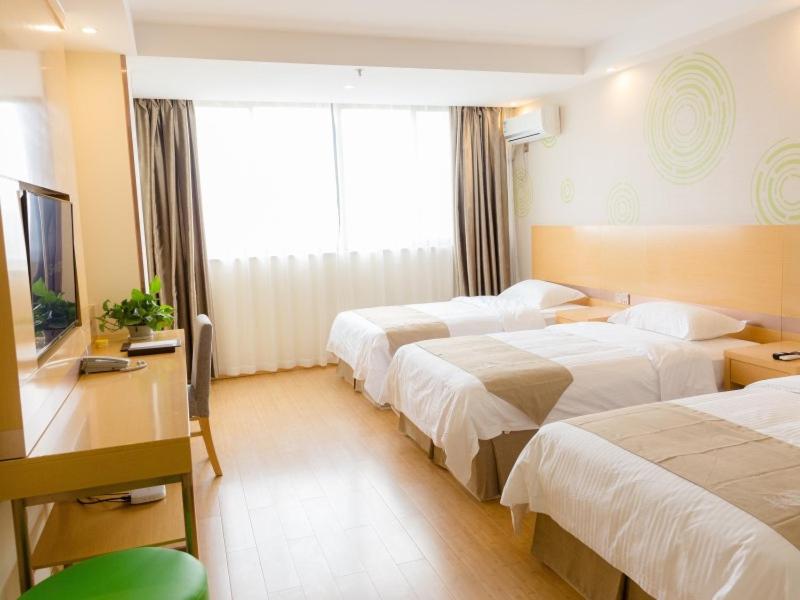 Room at GreenTree Inn Jiangyin Bus Station Meiyuan Street Express Hotel, WUXI