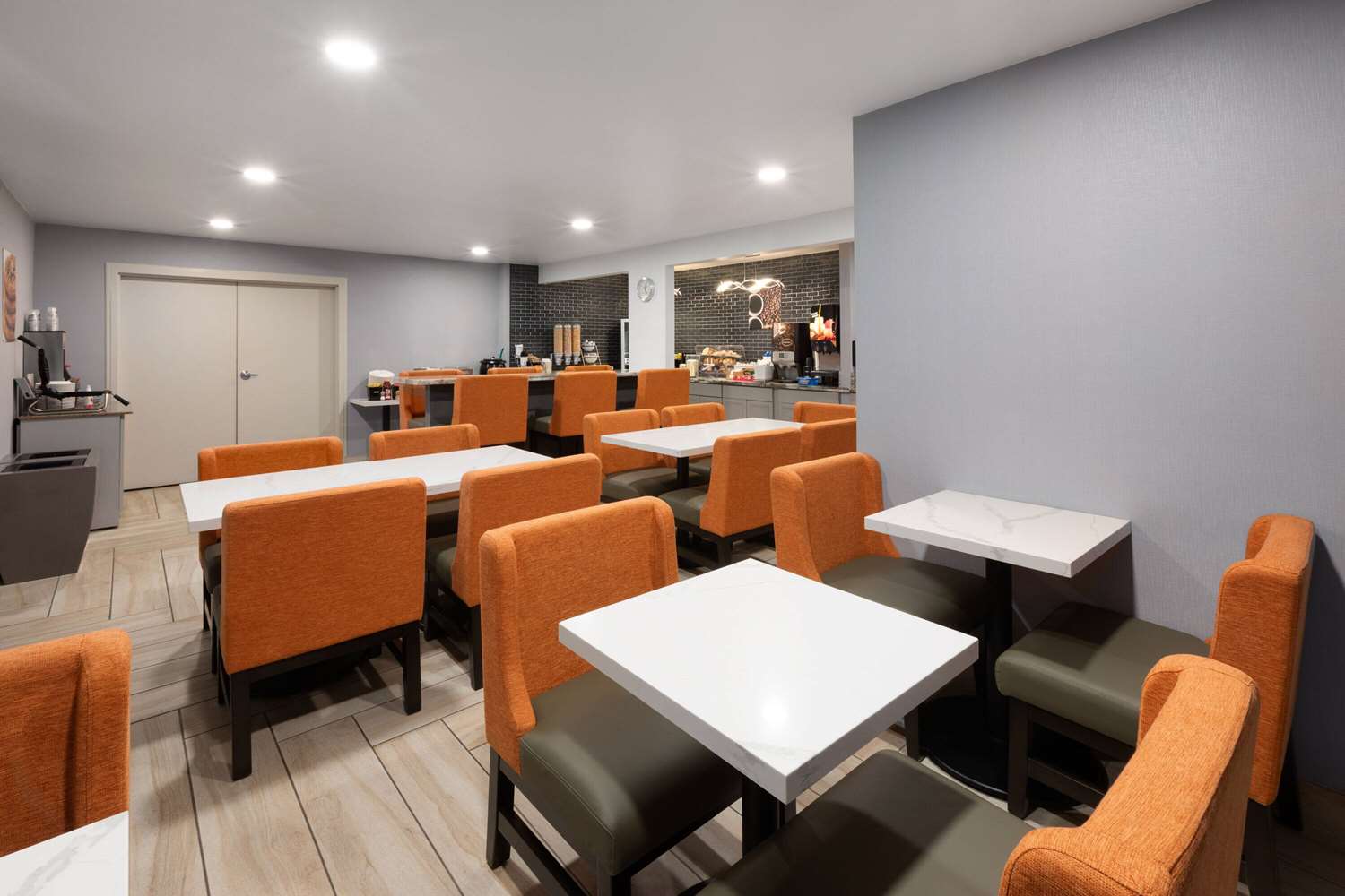 La Quinta Inn Sheboygan 31/42